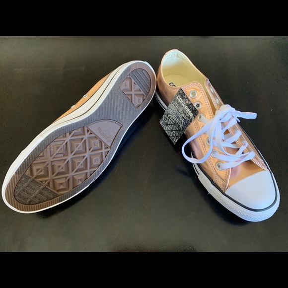 Low top Converse - Picture 3 of 3